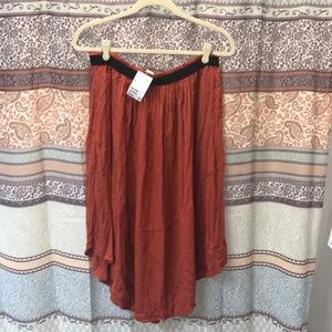 High low Crinkle Skirt